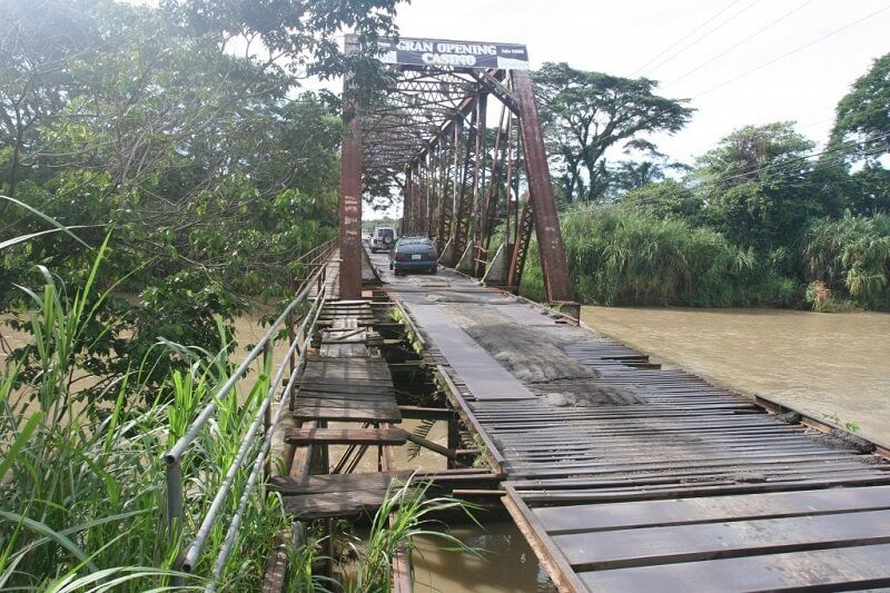 ¡Los puentes más peligrosos del mundo! Quotes   